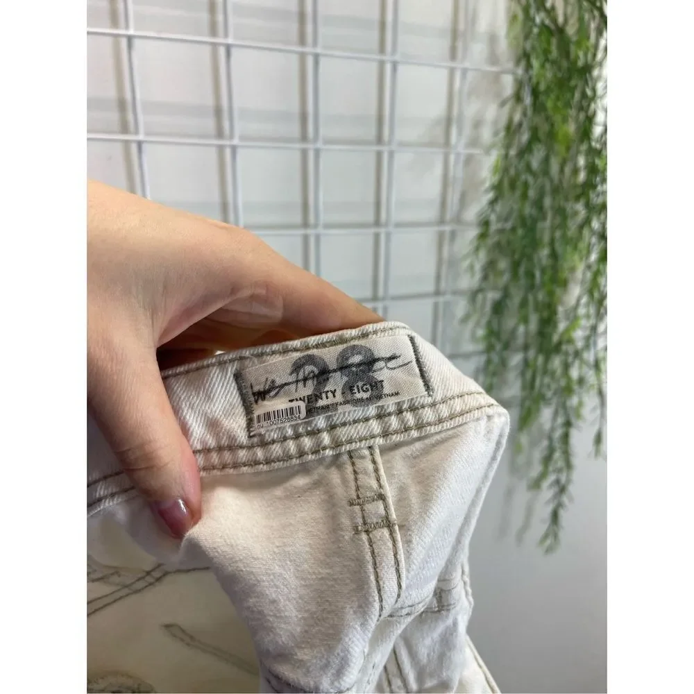 Free People great features